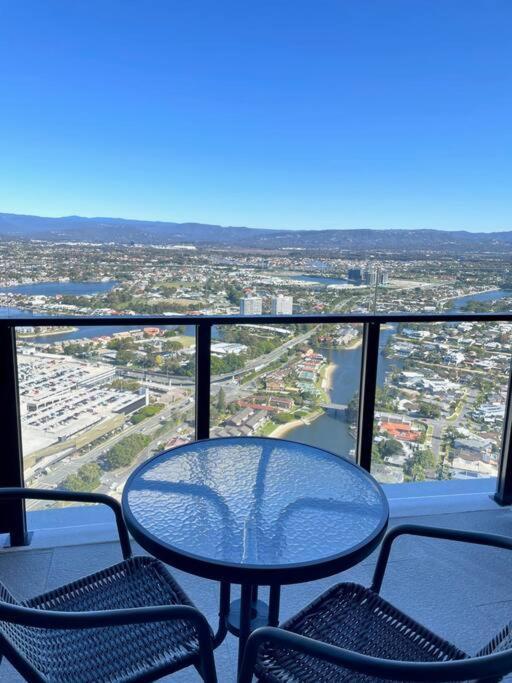 Appartamento New Impressive 180° River View 1 Bed Apt With Pool 47F Gold Coast Esterno foto