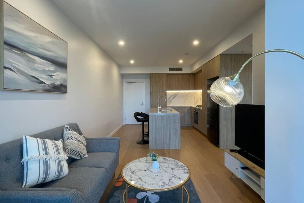 Appartamento New Impressive 180° River View 1 Bed Apt With Pool 47F Gold Coast Esterno foto