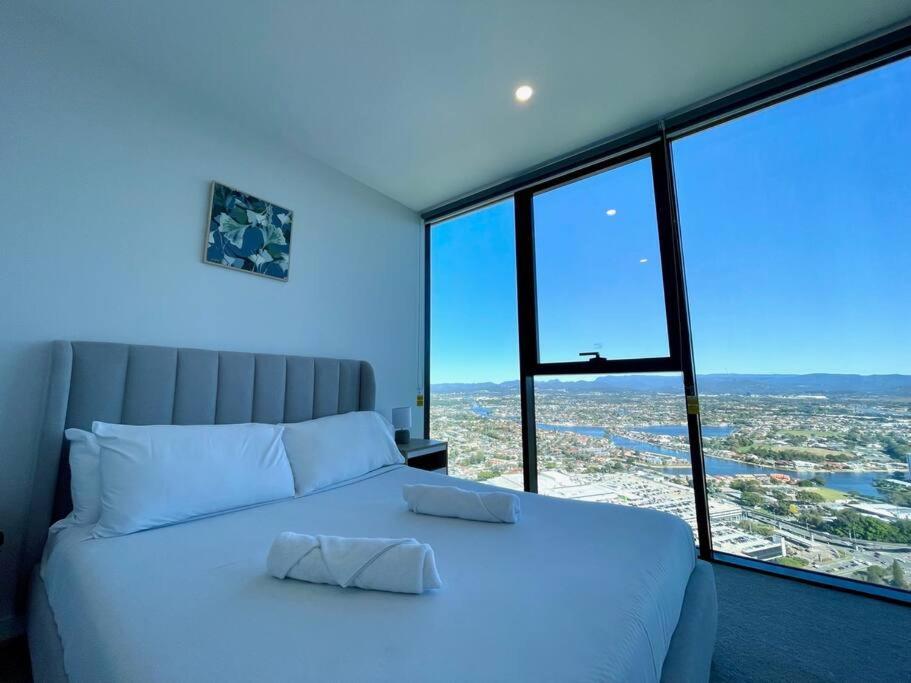 Appartamento New Impressive 180° River View 1 Bed Apt With Pool 47F Gold Coast Esterno foto